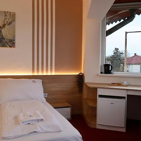 Amadeus Hotel