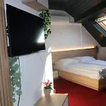 Hotel Amadeus 3*