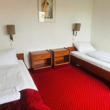 Amadeus بودابست