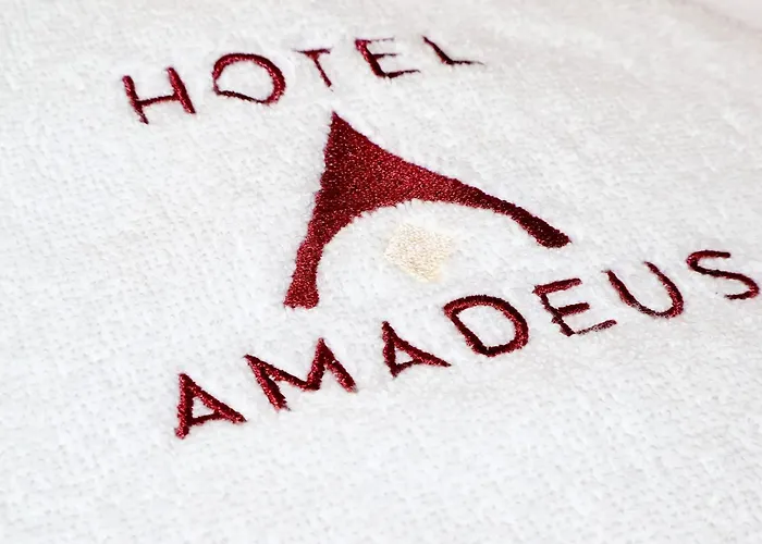 Amadeus 3* בודפשט