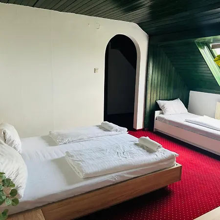 Amadeus 3* Budapešť