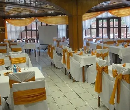 Amadeus Otel