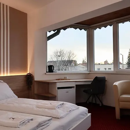 阿玛迪斯酒店 3*