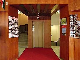 阿玛迪斯酒店 3* 布达佩斯