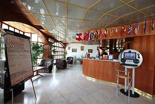 阿玛迪斯酒店 酒店